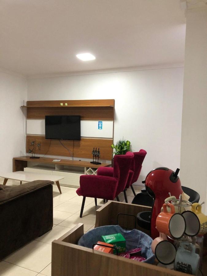 Ap 85M2 , 2Qts Com Suite , Estacionamento, Cozinha Completa , Wi-Fi 500Mb , Jr Catito Brasilia Bagian luar foto