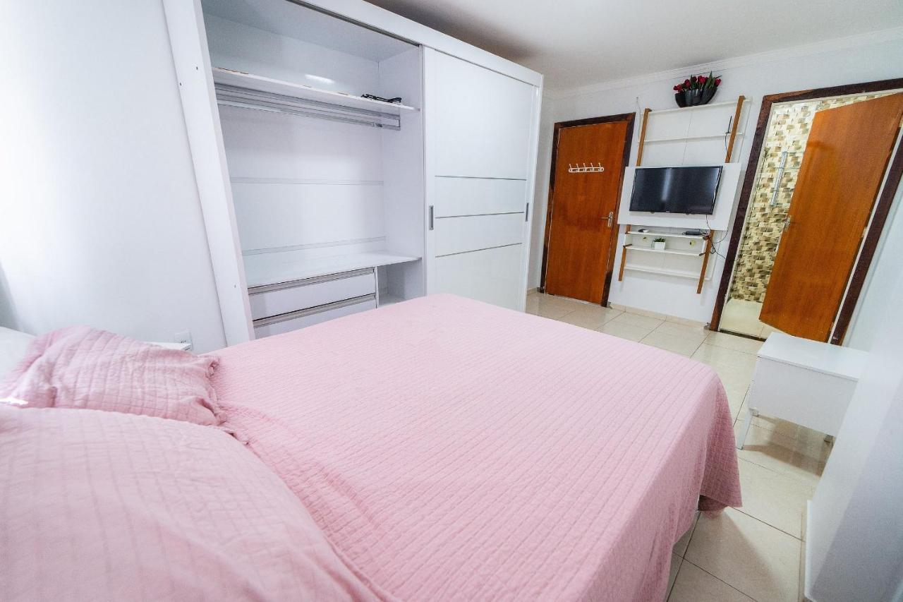 Ap 85M2 , 2Qts Com Suite , Estacionamento, Cozinha Completa , Wi-Fi 500Mb , Jr Catito Brasilia Bagian luar foto
