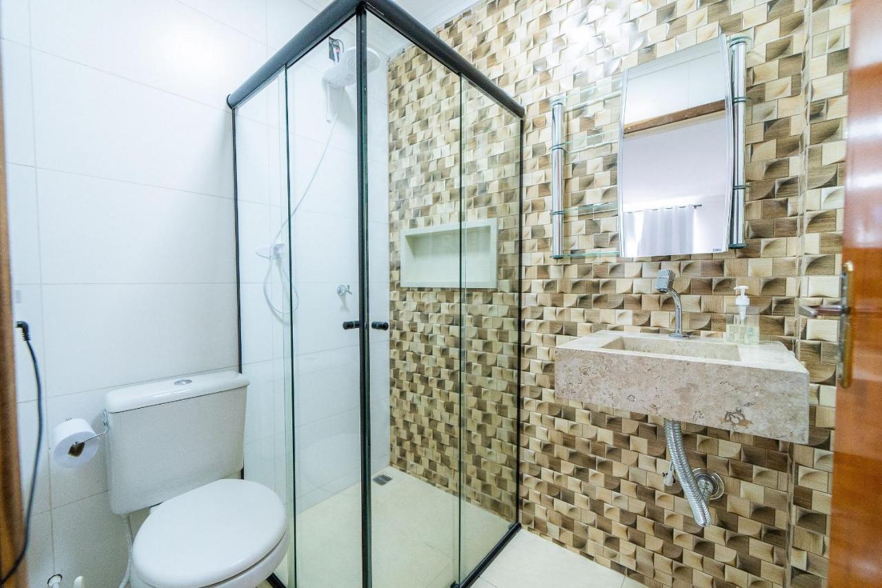 Ap 85M2 , 2Qts Com Suite , Estacionamento, Cozinha Completa , Wi-Fi 500Mb , Jr Catito Brasilia Bagian luar foto